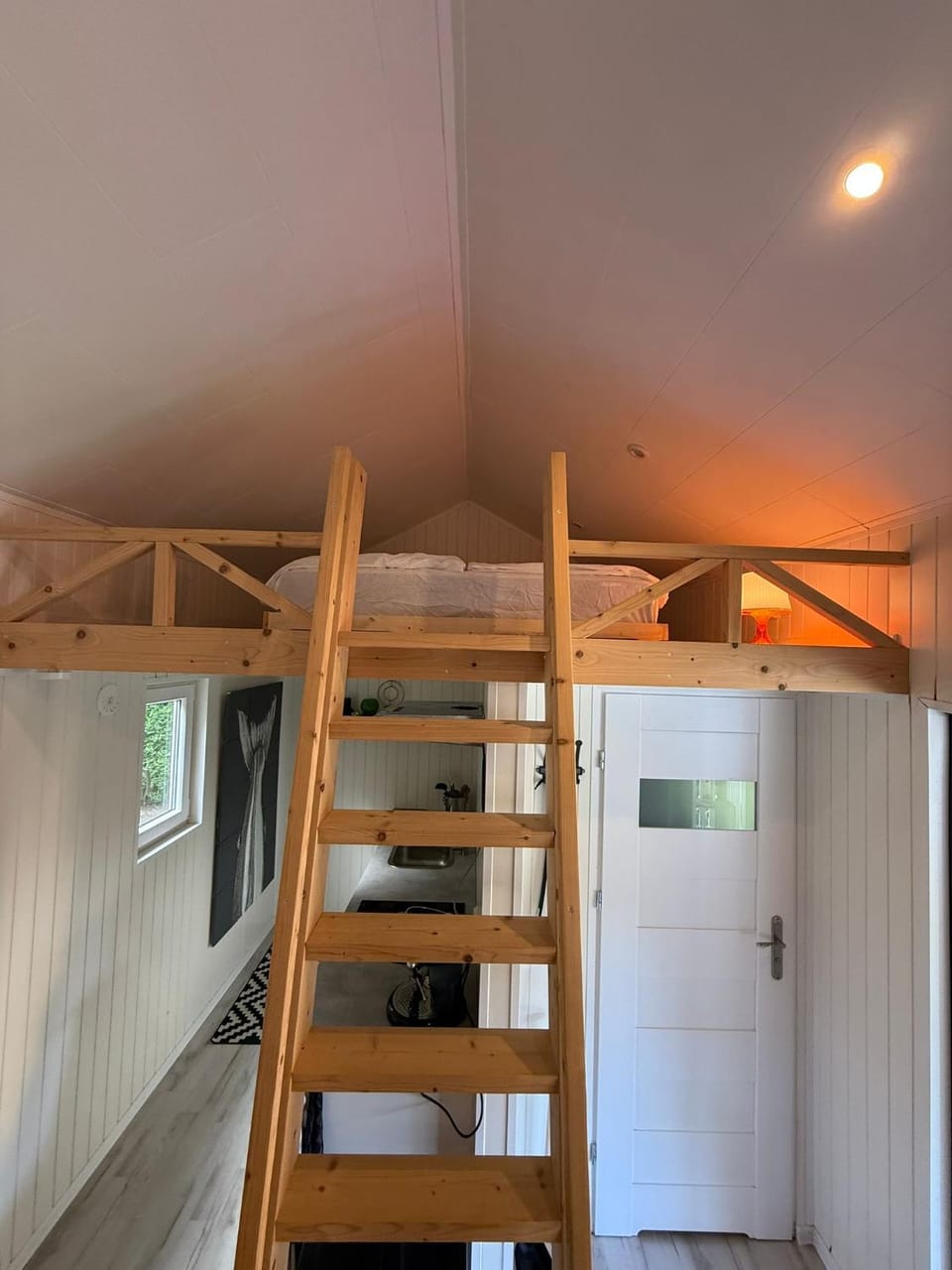 Fijne Stuga op een fraai landgoed Chalet in Sweden