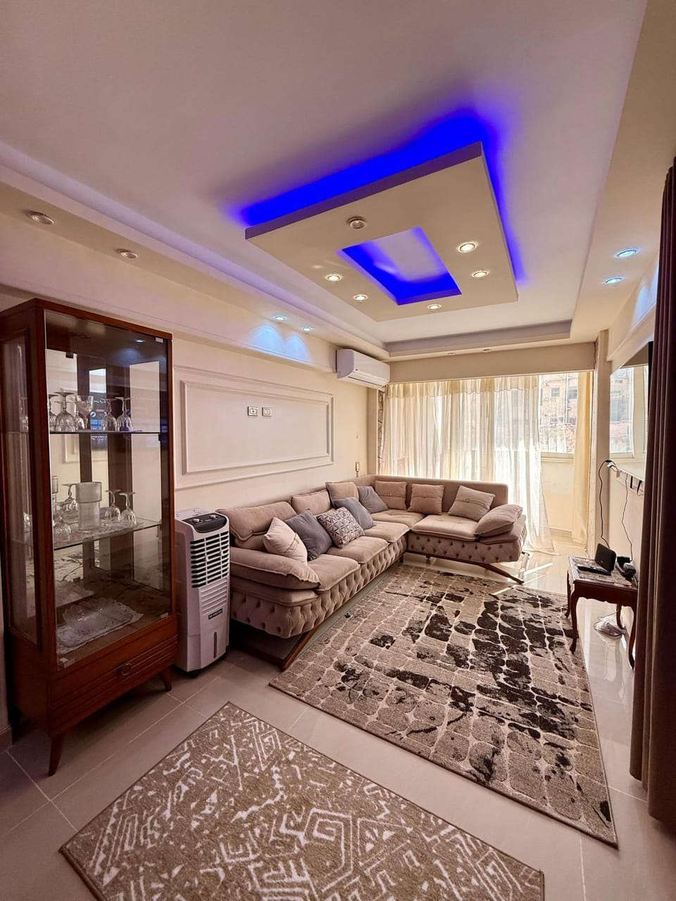 Living room, air conditioner