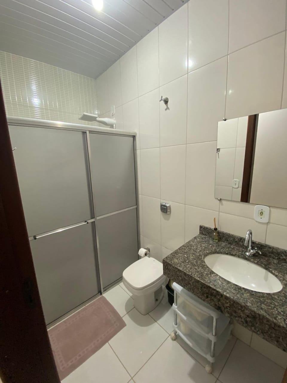 Quarto 1 cama de casal com ar estacionamento Apartment in Sinop