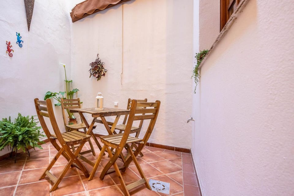 Inner courtyard view