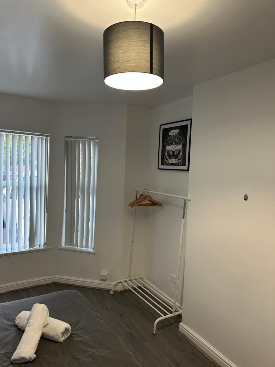 Modern 1 bed flat minutes from luton airport Apartment in Luton