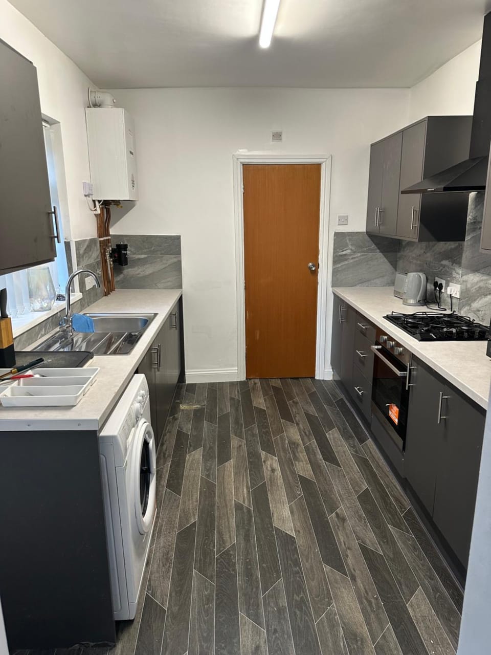 Modern 1 bed flat minutes from luton airport Apartment in Luton