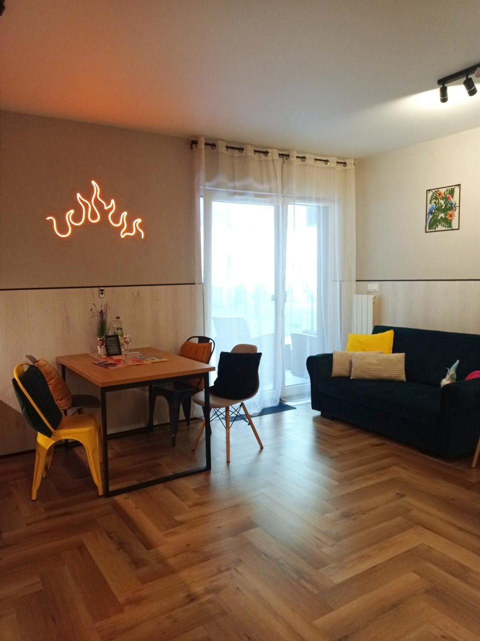 Seating area