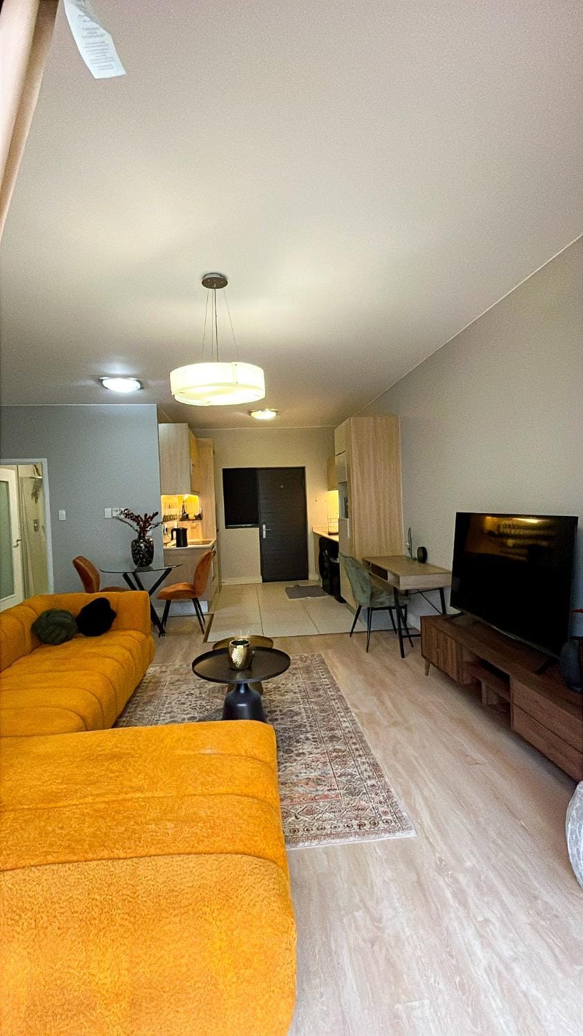 The Sandton Elegant Getaway Apartment in Sandton