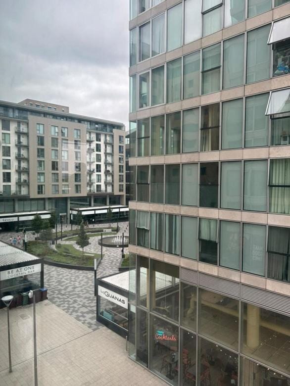 Modern 1-Bedroom Apartment in The Hub, Milton Keynes - FREE PARKING Apartment in Milton Keynes