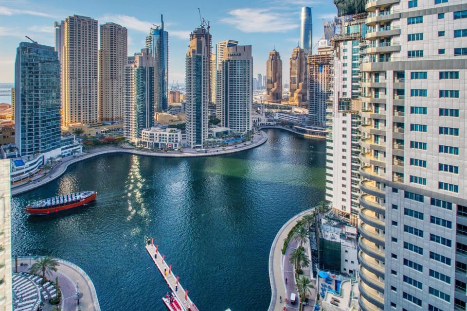The Smart Concierge - Marina view Apartment in Dubai