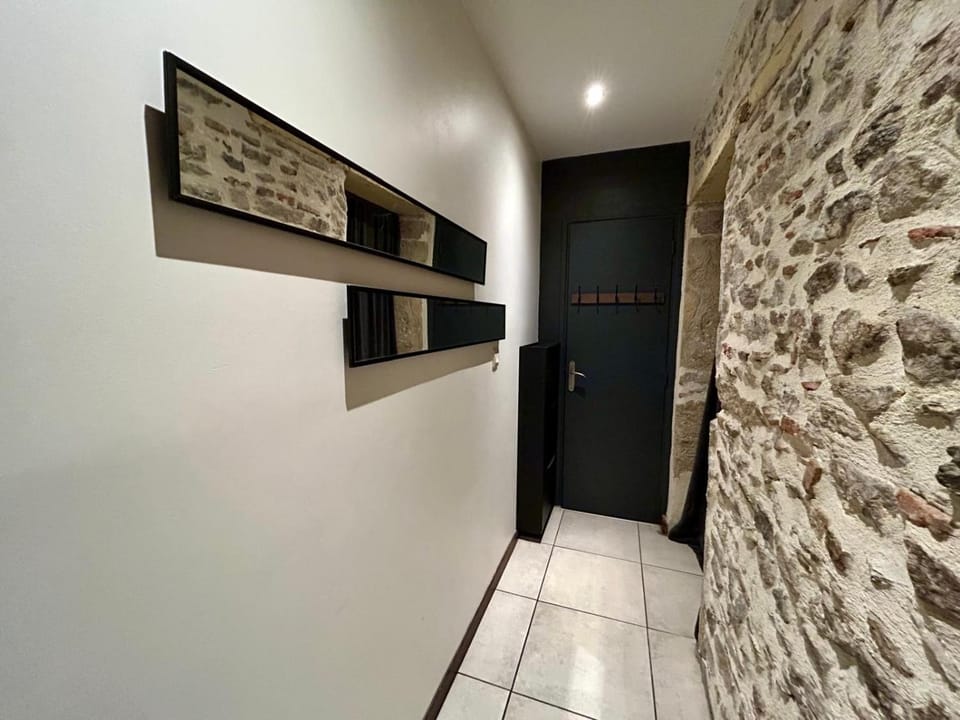 La table ronde Apartment in Auvergne-Rhône-Alpes