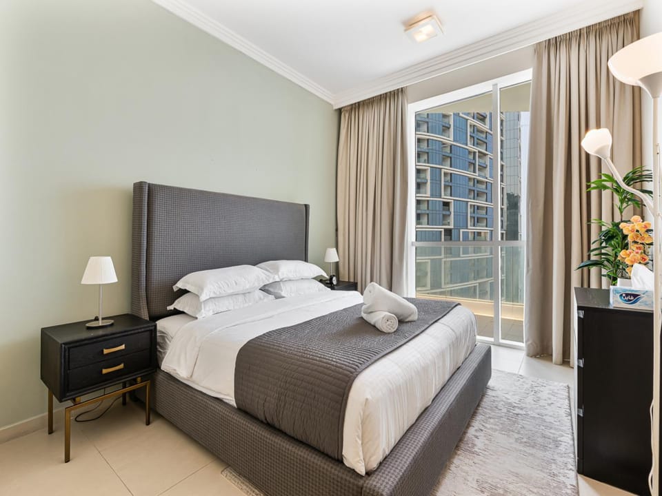 Bed, Balcony/Terrace, Bedroom