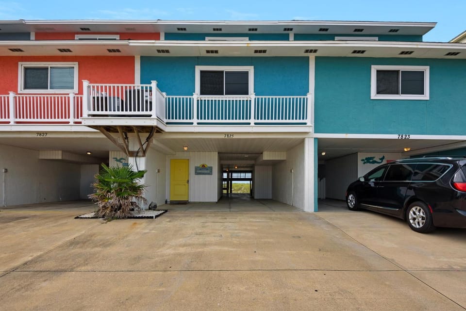 Wave on Wave House in Pensacola Beach