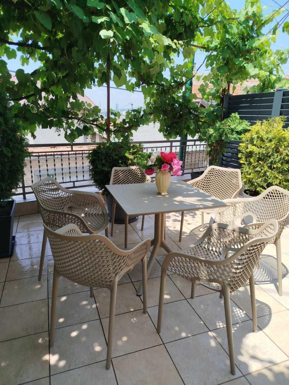 Garden, Balcony/Terrace, Seating area