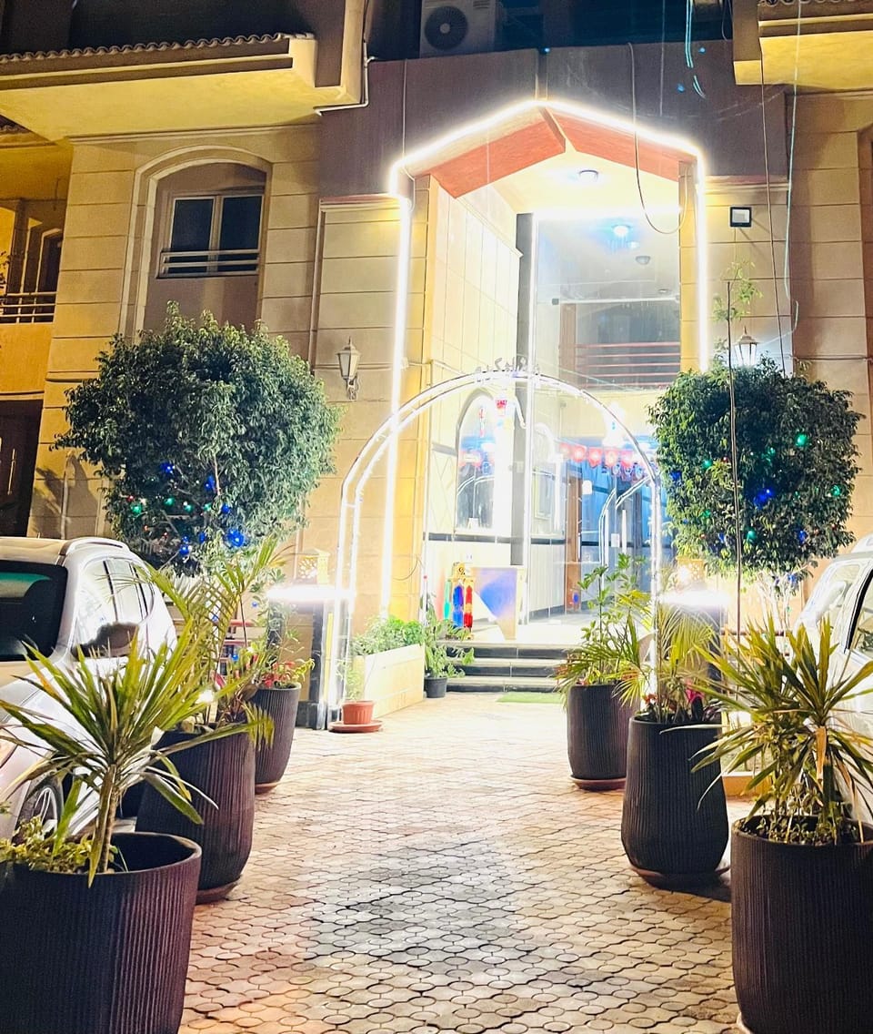 Elegant Stay near Maadi Apartment in Cairo Governorate