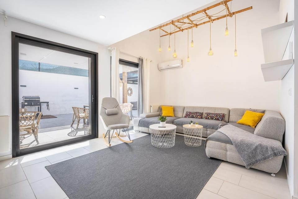 Property building, Living room
