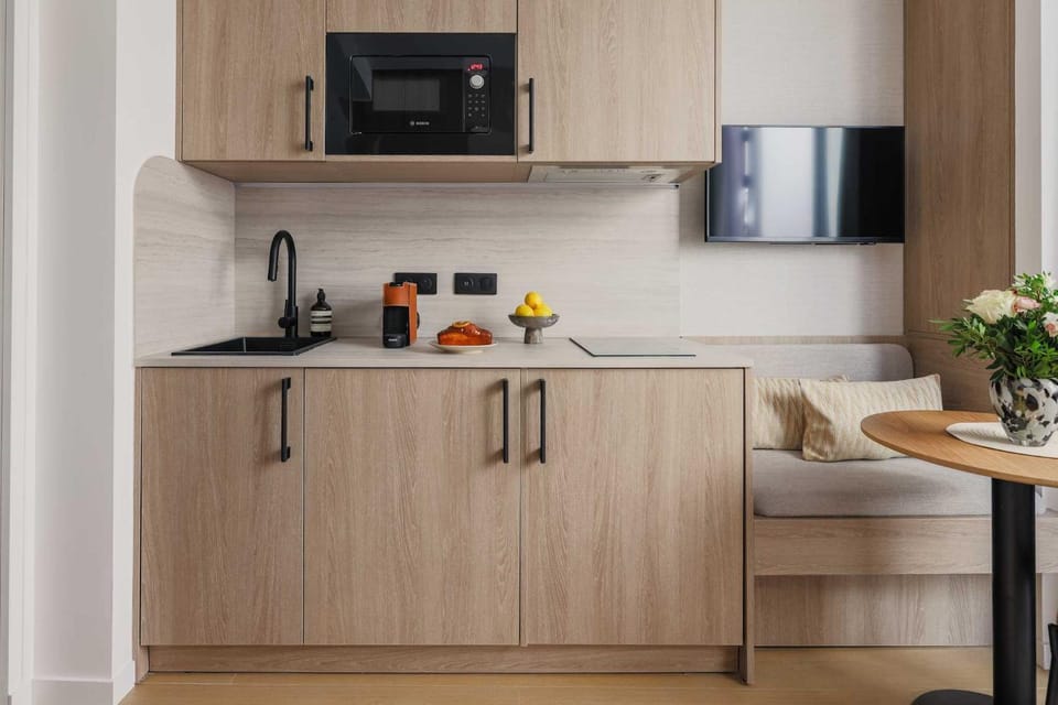 Kitchen or kitchenette
