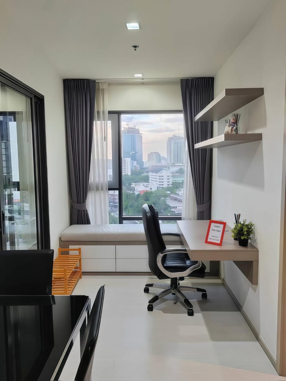 BTS Thong Lor Urban Soft Suite Apartment in Bangkok