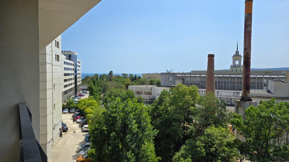 K - 55 Apart Apartment in Varna