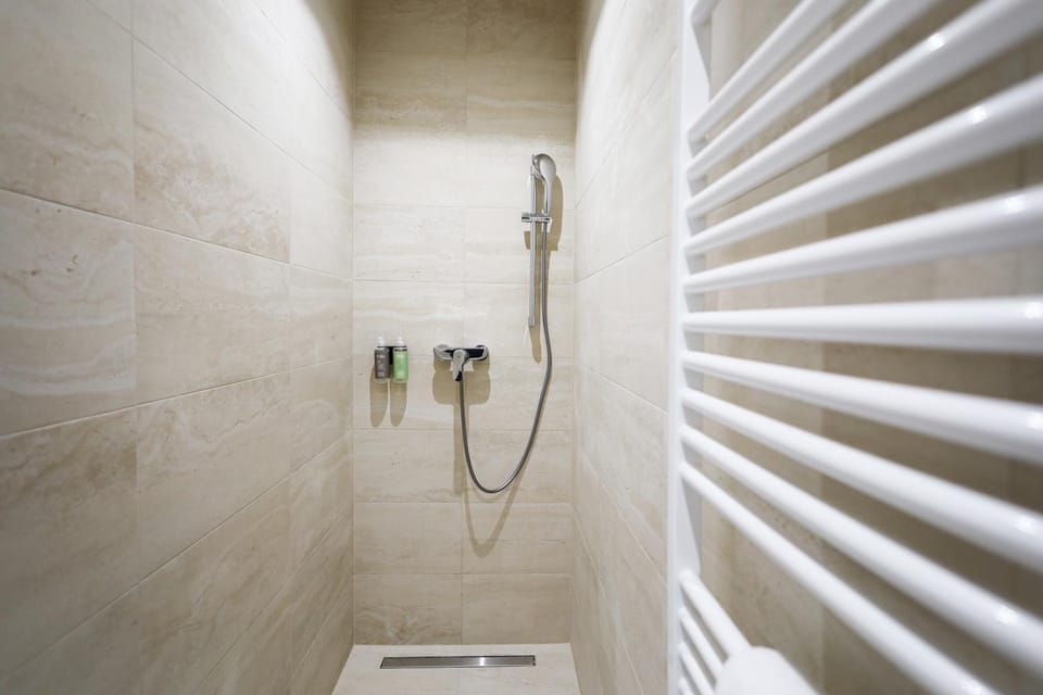 2 BDR - Apartment Gold, right near Schönbrunn Palace Apartment in Vienna