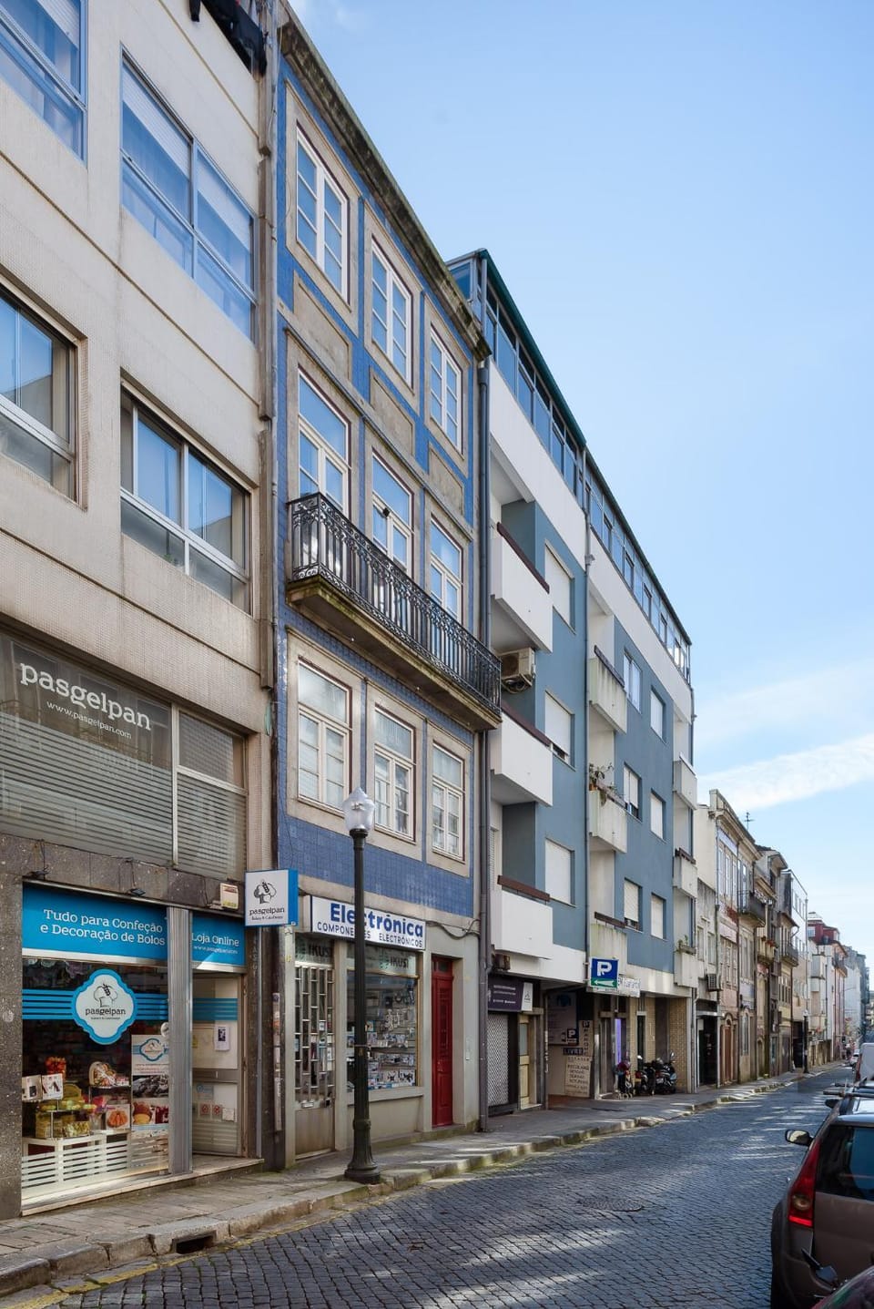 Cool Alegria Loft Mezzanine Retreat Apartment in Porto