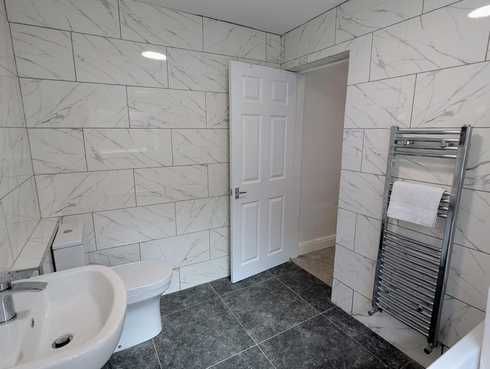 Toilet, Bathroom