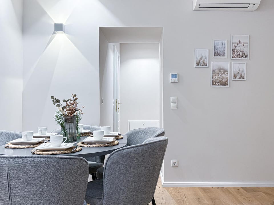 1 BDR - Apartment Emerald, right near Schönbrunn Palace Apartment in Vienna