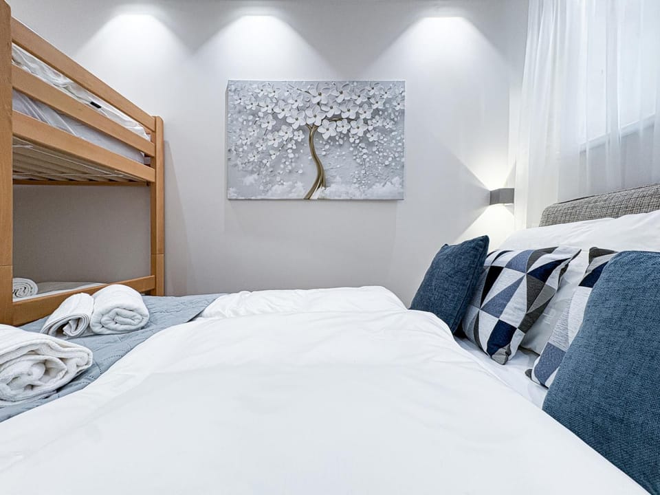 1 BDR - Apartment Emerald, right near Schönbrunn Palace Apartment in Vienna