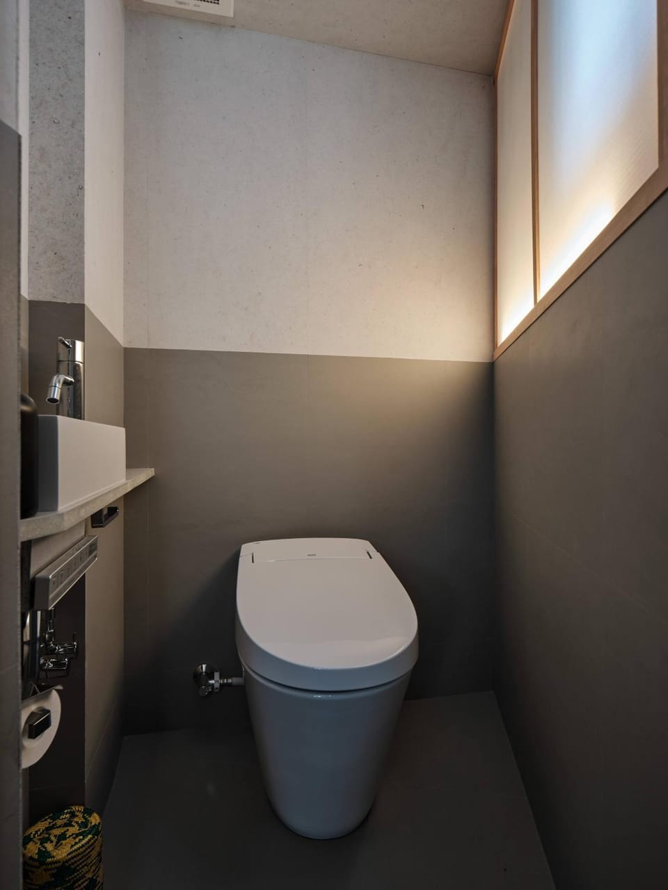 Toilet