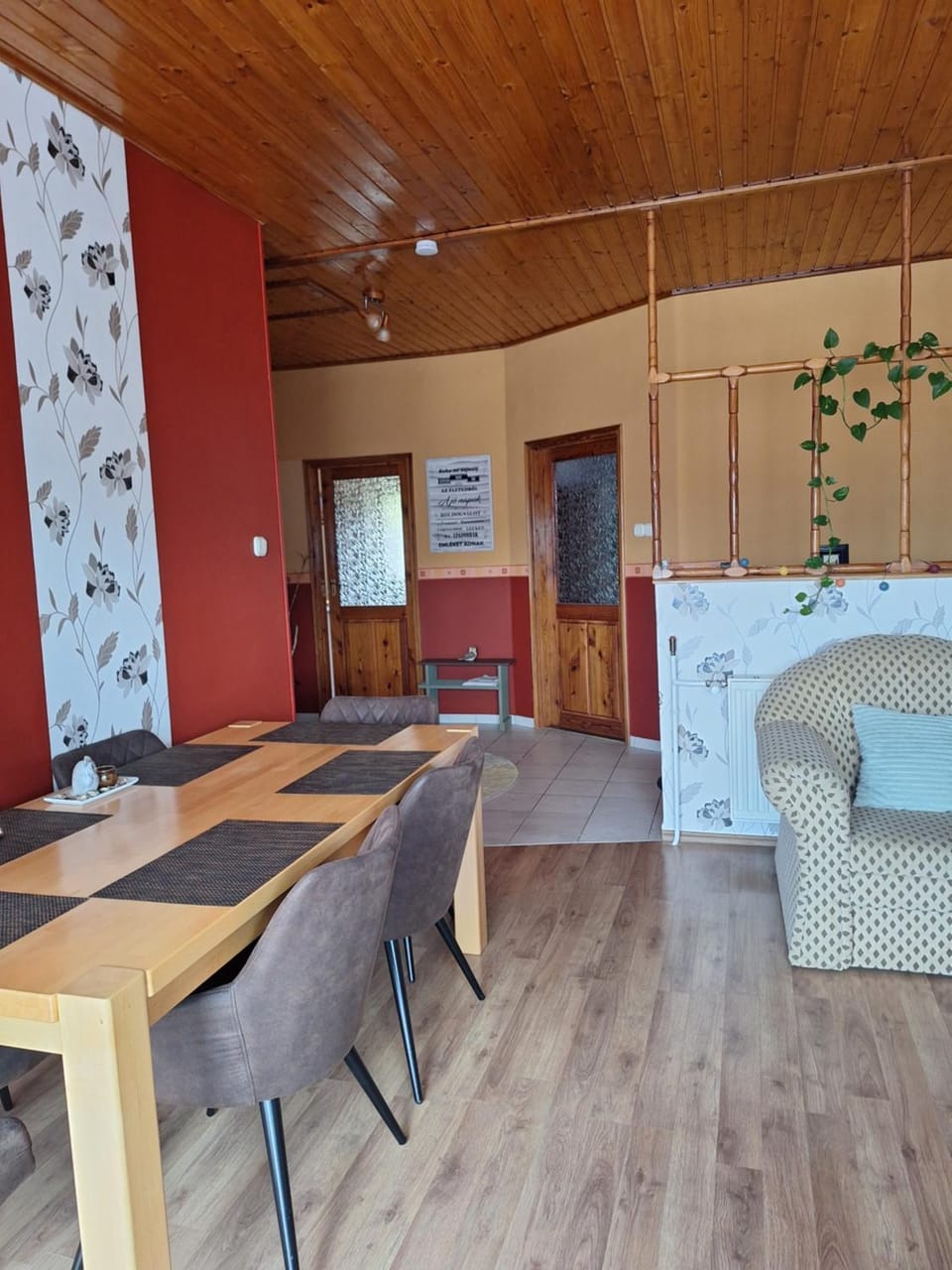 Bagoly Apartman Apartment in Hungary