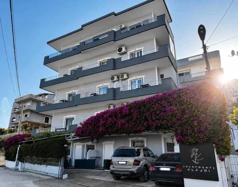 Apartments Klajdi Apartment in Sarandë