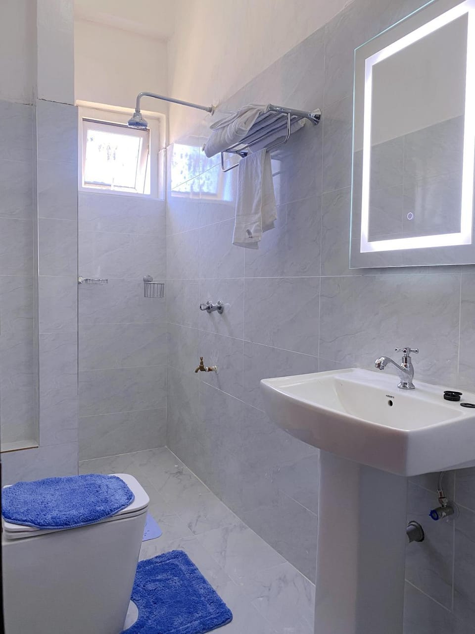 Fairly Suites Bed and Breakfast in Mombasa County