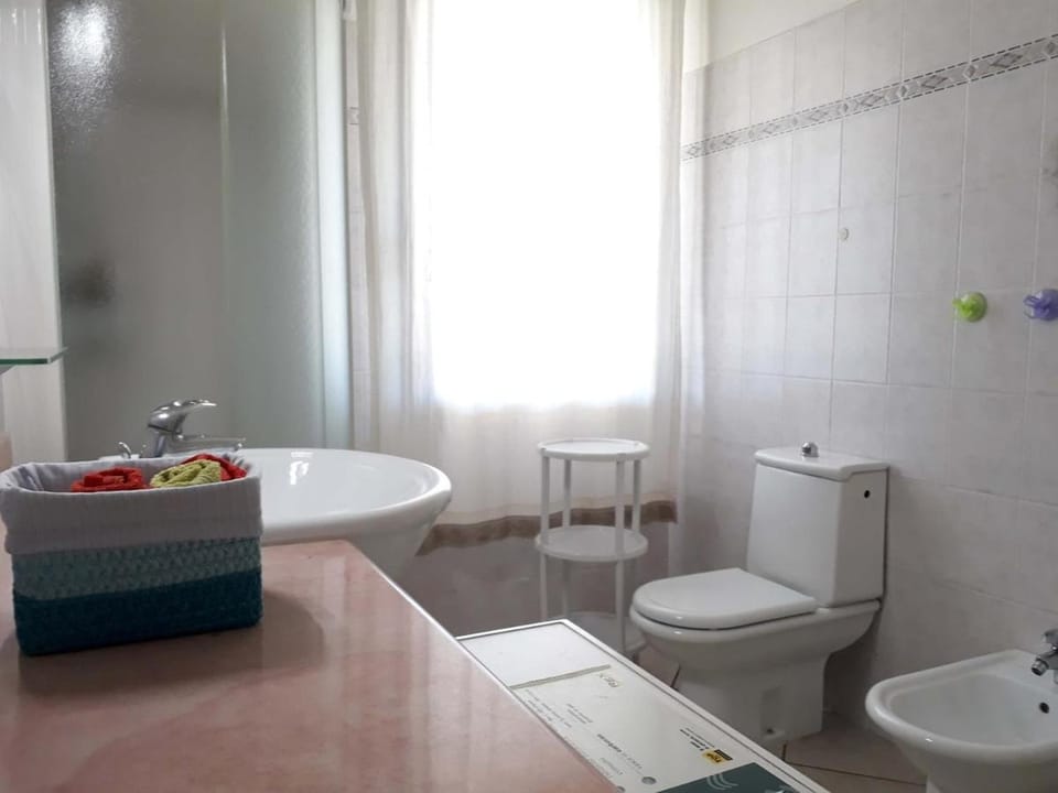 Toilet, Bathroom, bidet
