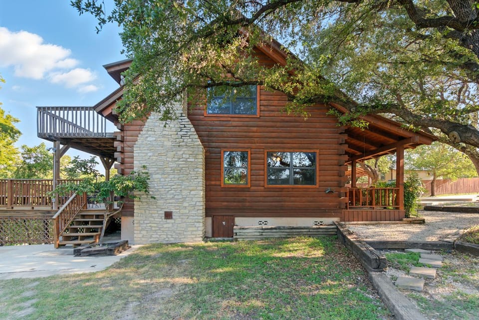 Frio Rivers Edge in the Heart of Hill Country House in Rio Grande