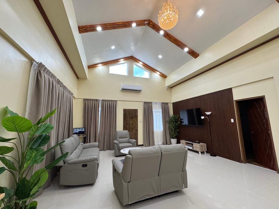 International Haven Barili Villa in Central Visayas