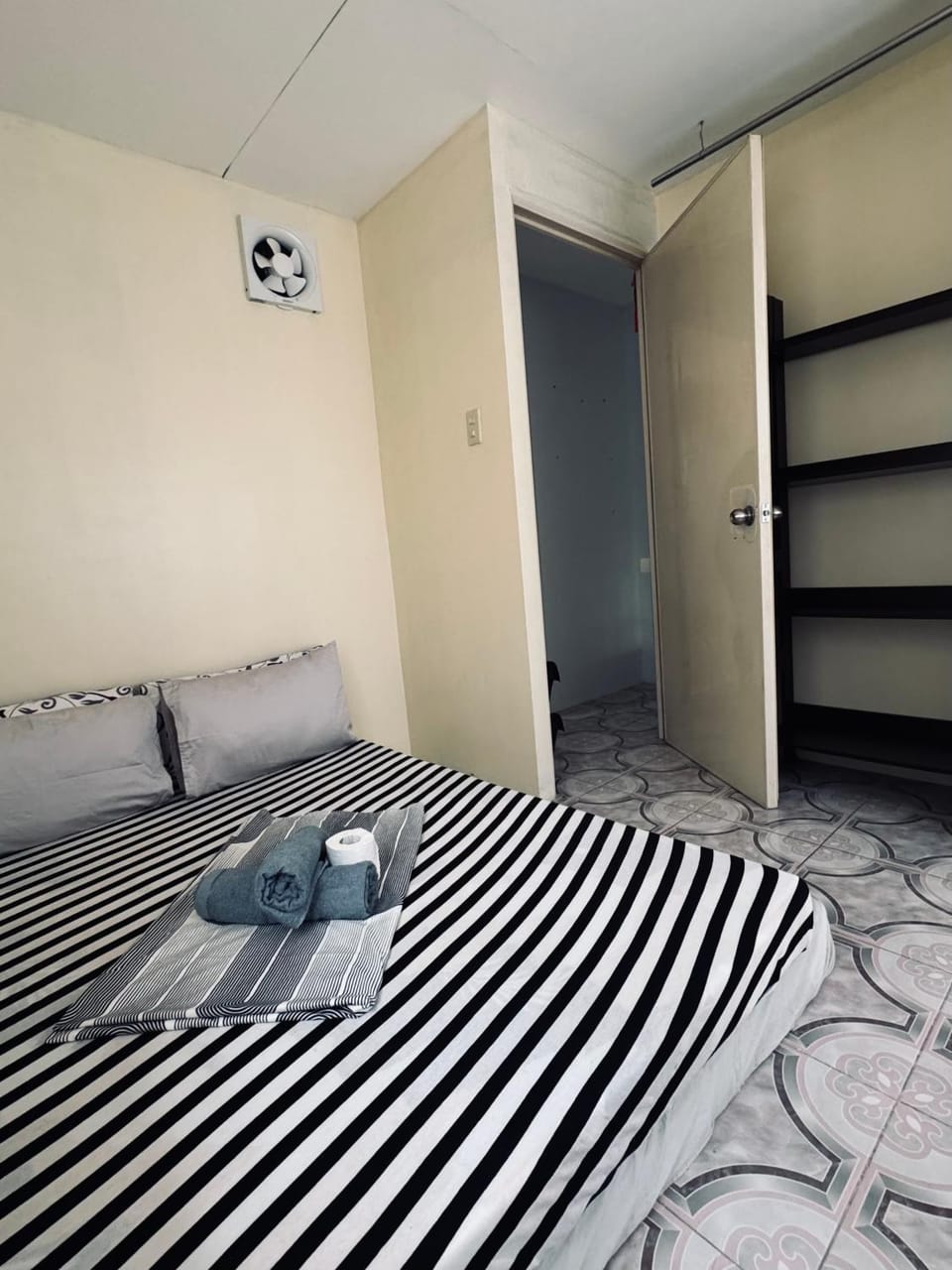 Casa De Hombre House in Calabarzon