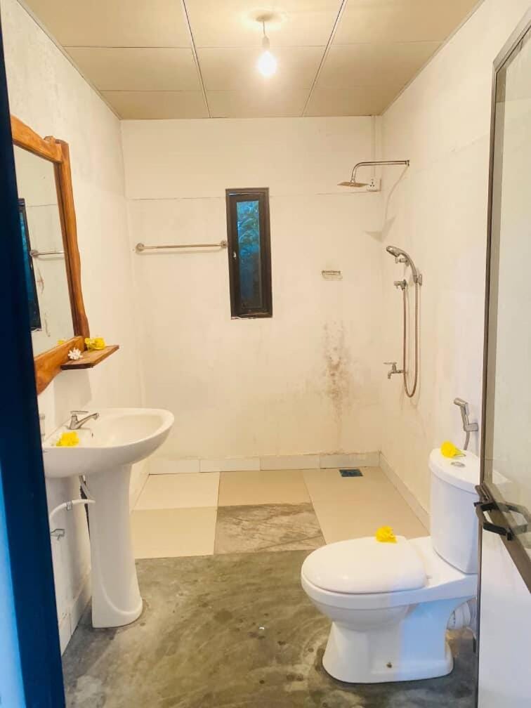 Roxy Hotel in Tangalle