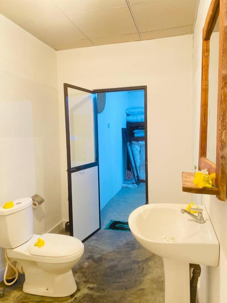 Roxy Hotel in Tangalle