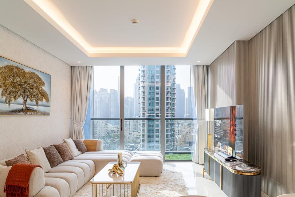 Luxury 1 BR At The Sterling Apartment in Dubai