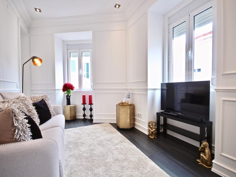TV and multimedia, Living room, Seating area