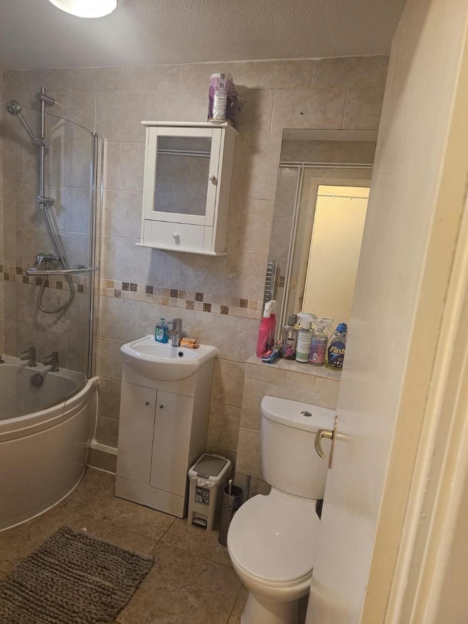 Shower, Toilet, Bathroom