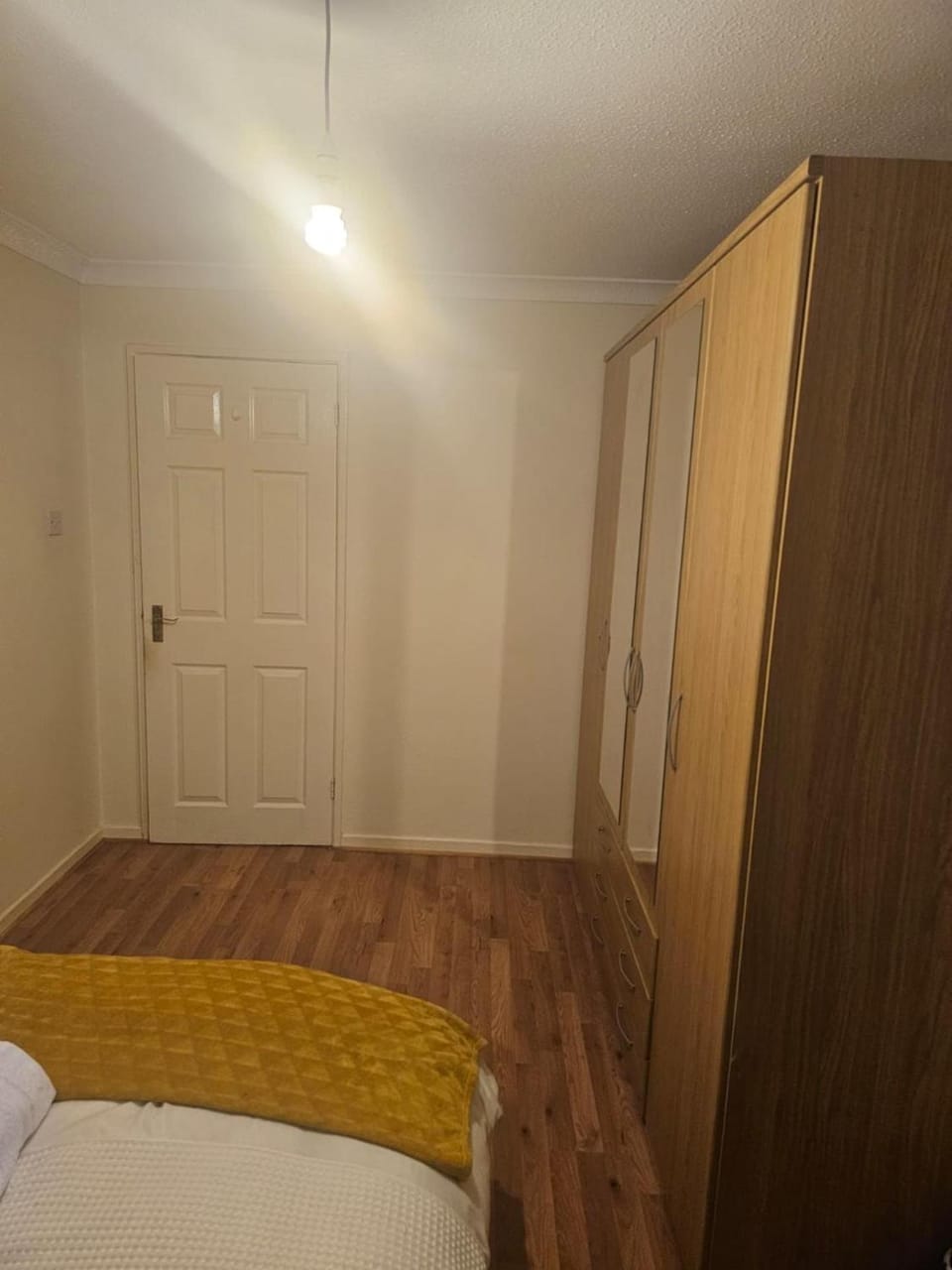 Bed, Bedroom, wardrobe