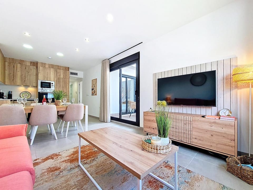 Communal lounge/ TV room, Living room