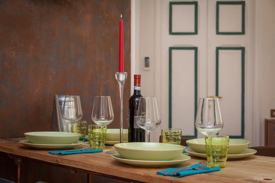 Decorative detail, Dining area