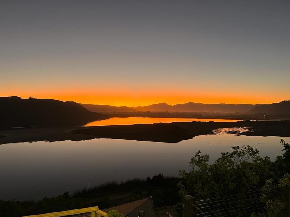 Nearby landmark, Natural landscape, Lake view, Mountain view, Sunset