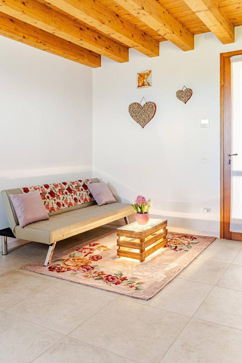 Garden, Garden, View (from property/room), View (from property/room), Garden view, Garden view, Landmark view, Landmark view, Mountain view, Mountain view, Inner courtyard view, stove