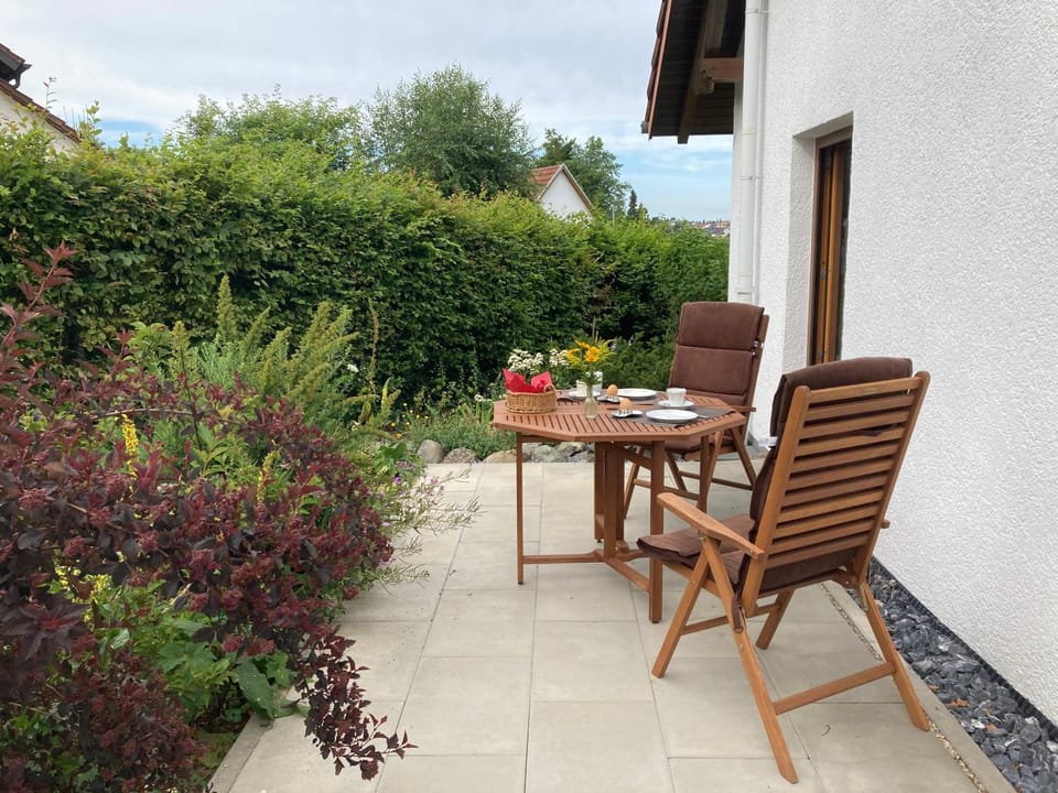 Patio, Natural landscape, Garden, Balcony/Terrace, Seating area