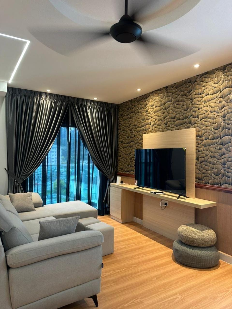 Adik Aisyah black forest luxury cameron homestay Apartment in Tanah Rata
