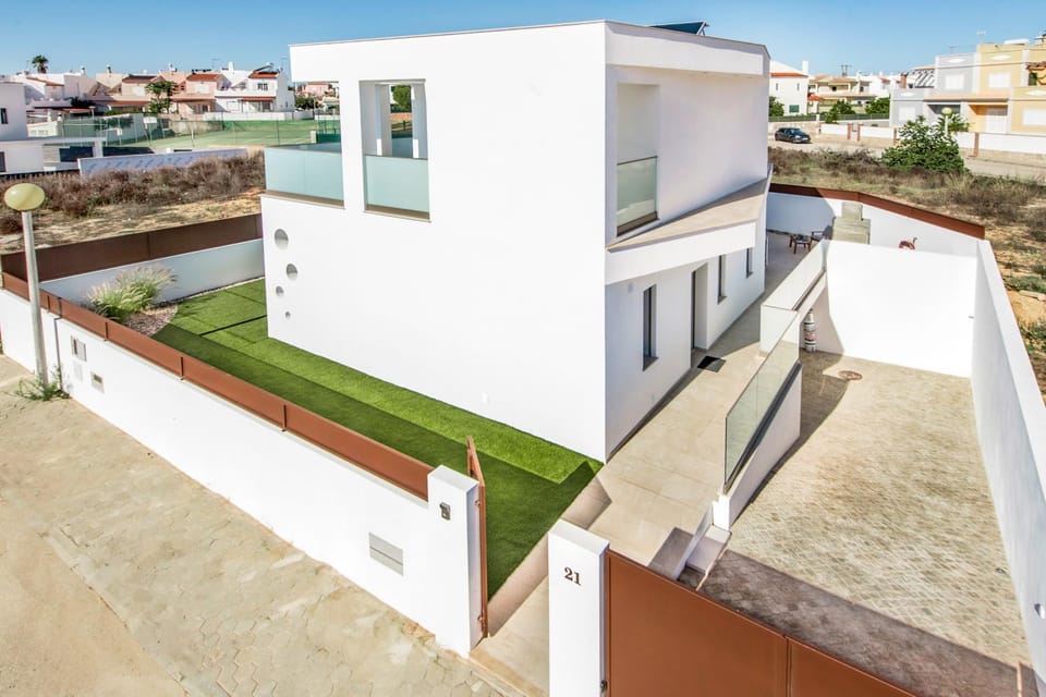 Marvi by Algarve Villa Holidays Villa in Porches