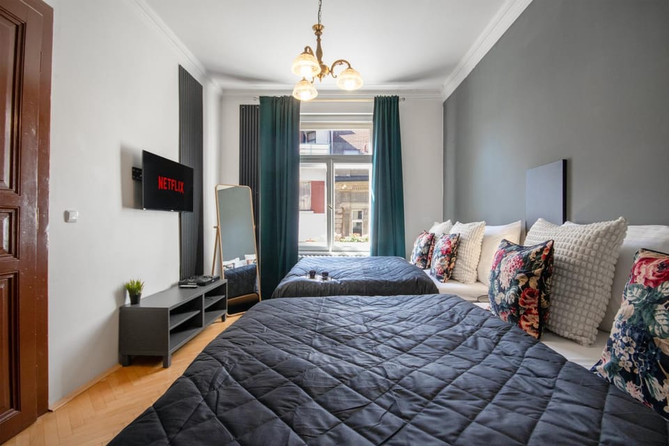 Spacious Apartment Xbox, Cinema & Foosball in Prague Apartment in Prague