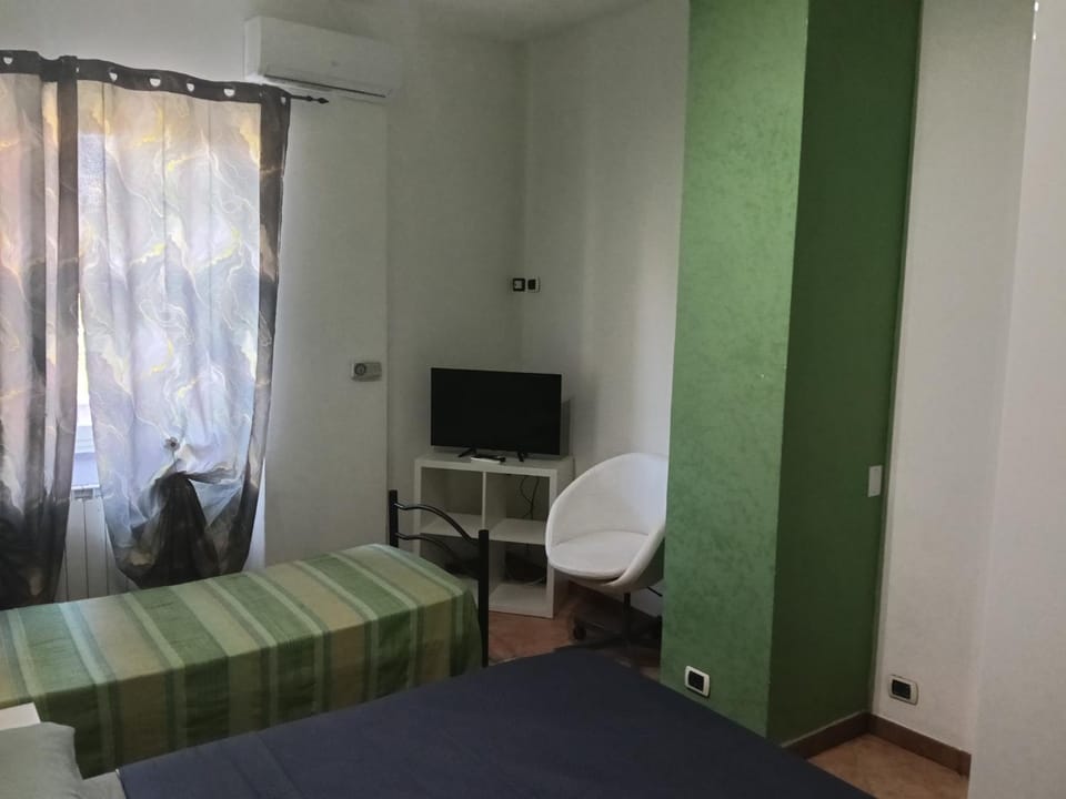 Airport view home 3 camere da letto Apartment in Fiumicino
