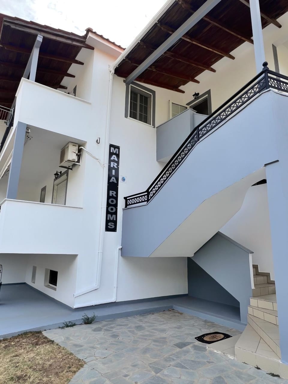 Property building, Day