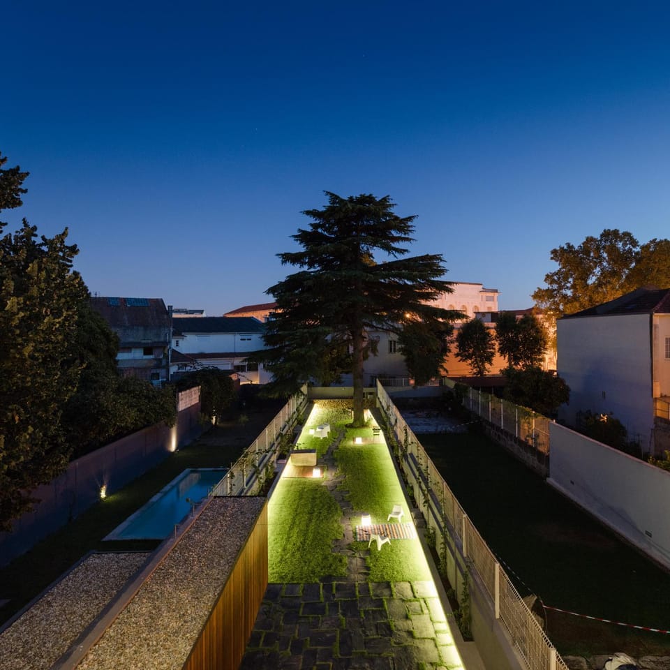 Patio, Night, Natural landscape, Garden, Garden, View (from property/room), View (from property/room), Balcony/Terrace, Garden view