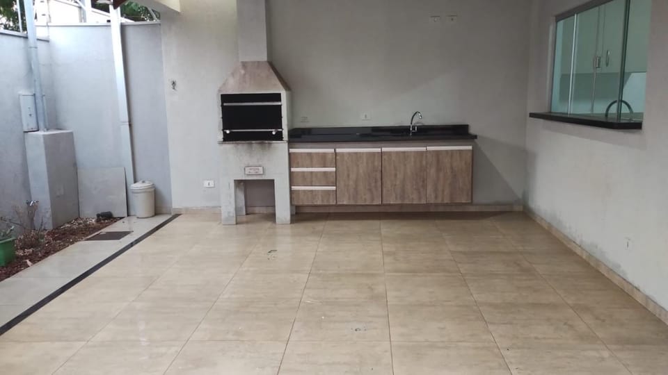 Bairro Tiradentes - casa 3 quartos com ar House in Campo Grande